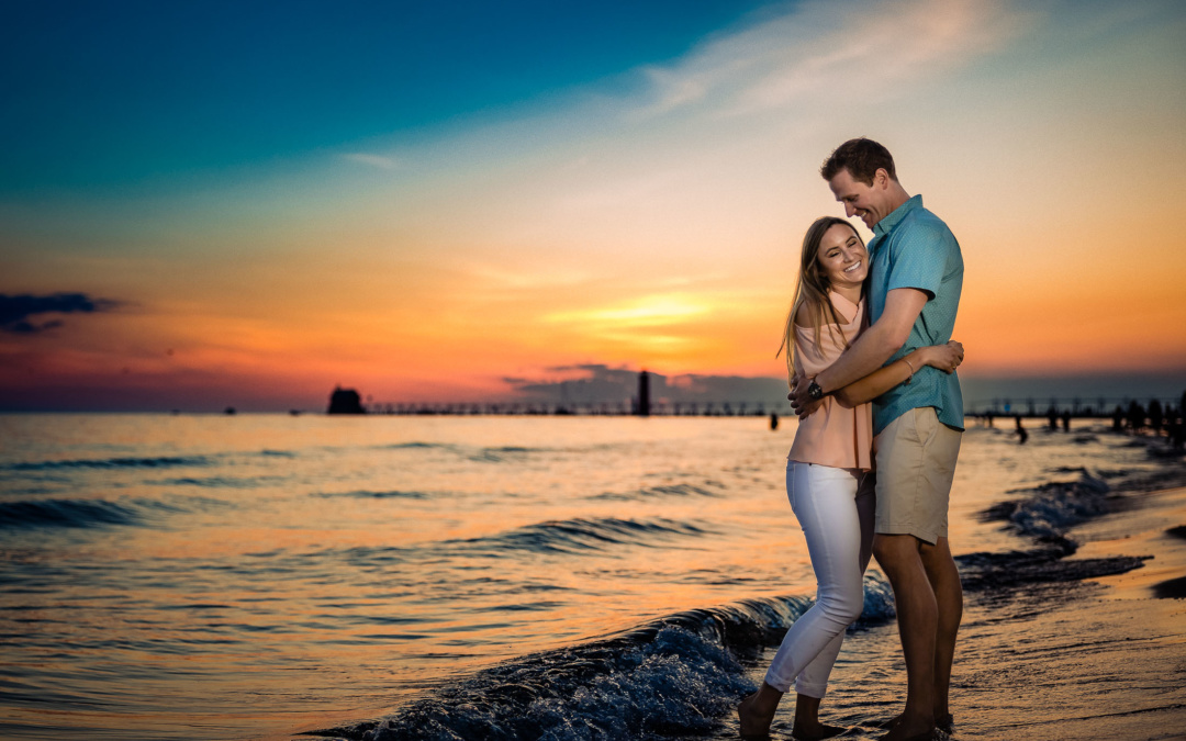 Downtown Grand Haven and Beach | Engagement Session